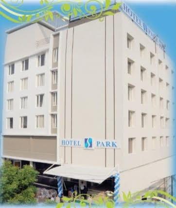 Hotel-S-Park Khammam Exterior photo